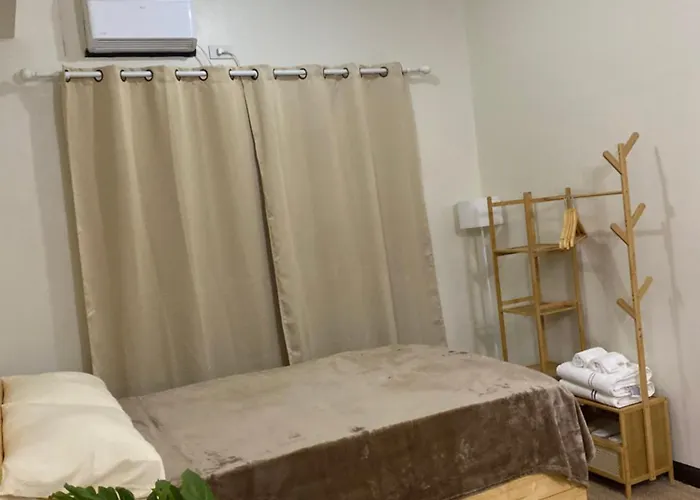 Aparthotel The Stayhaus By Dan & Steph Manila