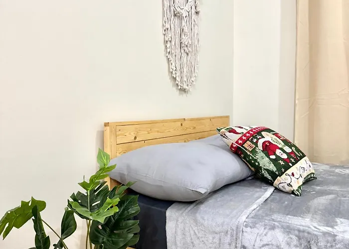 Aparthotel The Stayhaus By Dan & Steph Manila